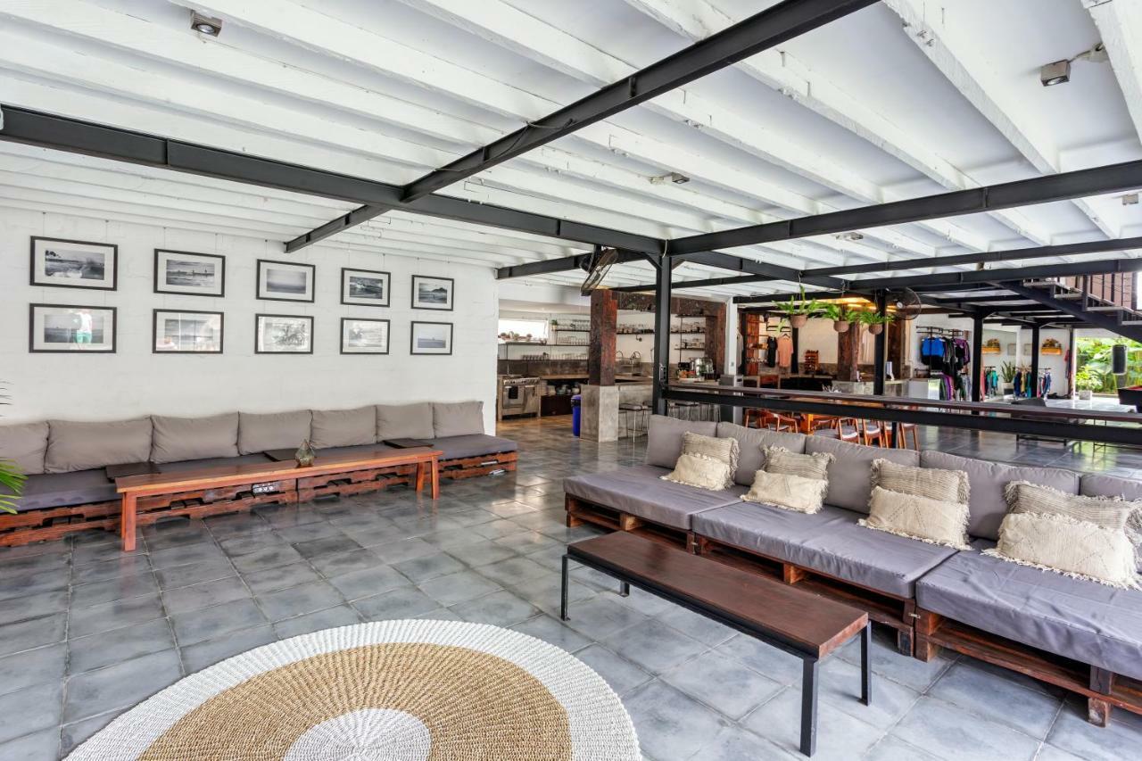 Takeoff Surf Camp & Hotel Canggu Exterior foto